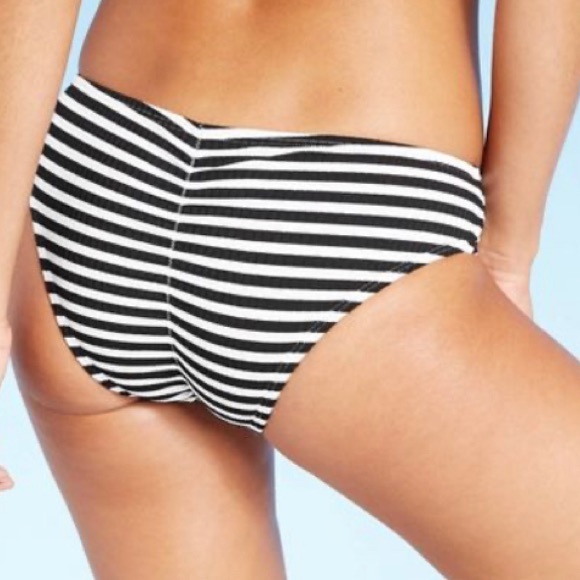 Juniors' Ribbed Cheeky Hipster Bikini Bottom - Picture 3 of 9